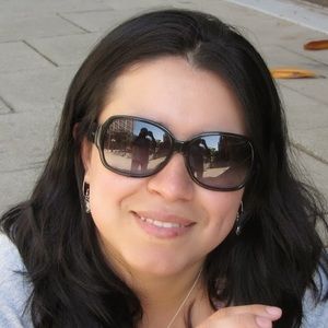 Meet your Posher, Candy